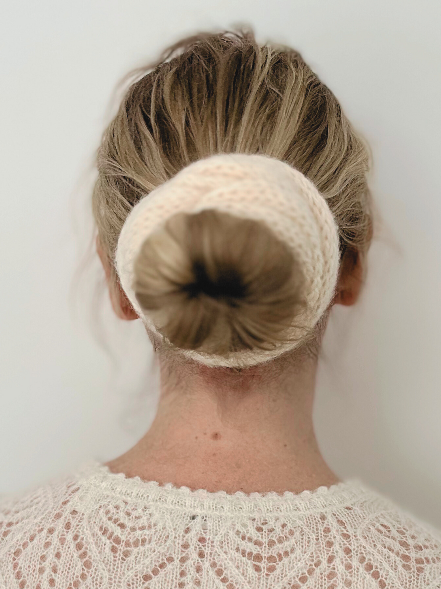 Oversized Knit Scrunchie | Vegan OEKO-TEX® Certified Yarn | Effortlessly Chic | Soft & Fluffy Hair Accessory